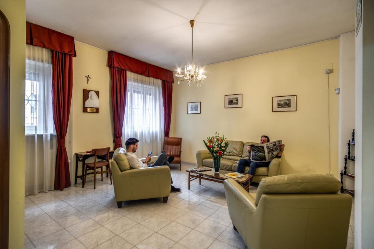 Casa Per Ferie Ravasco San Pietro Hotel Rome Buitenkant foto