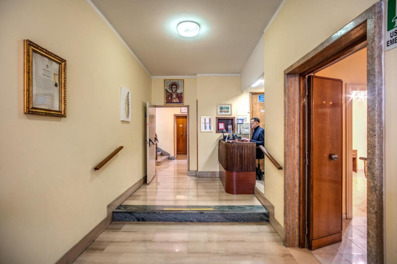 Casa Per Ferie Ravasco San Pietro Hotel Rome Buitenkant foto