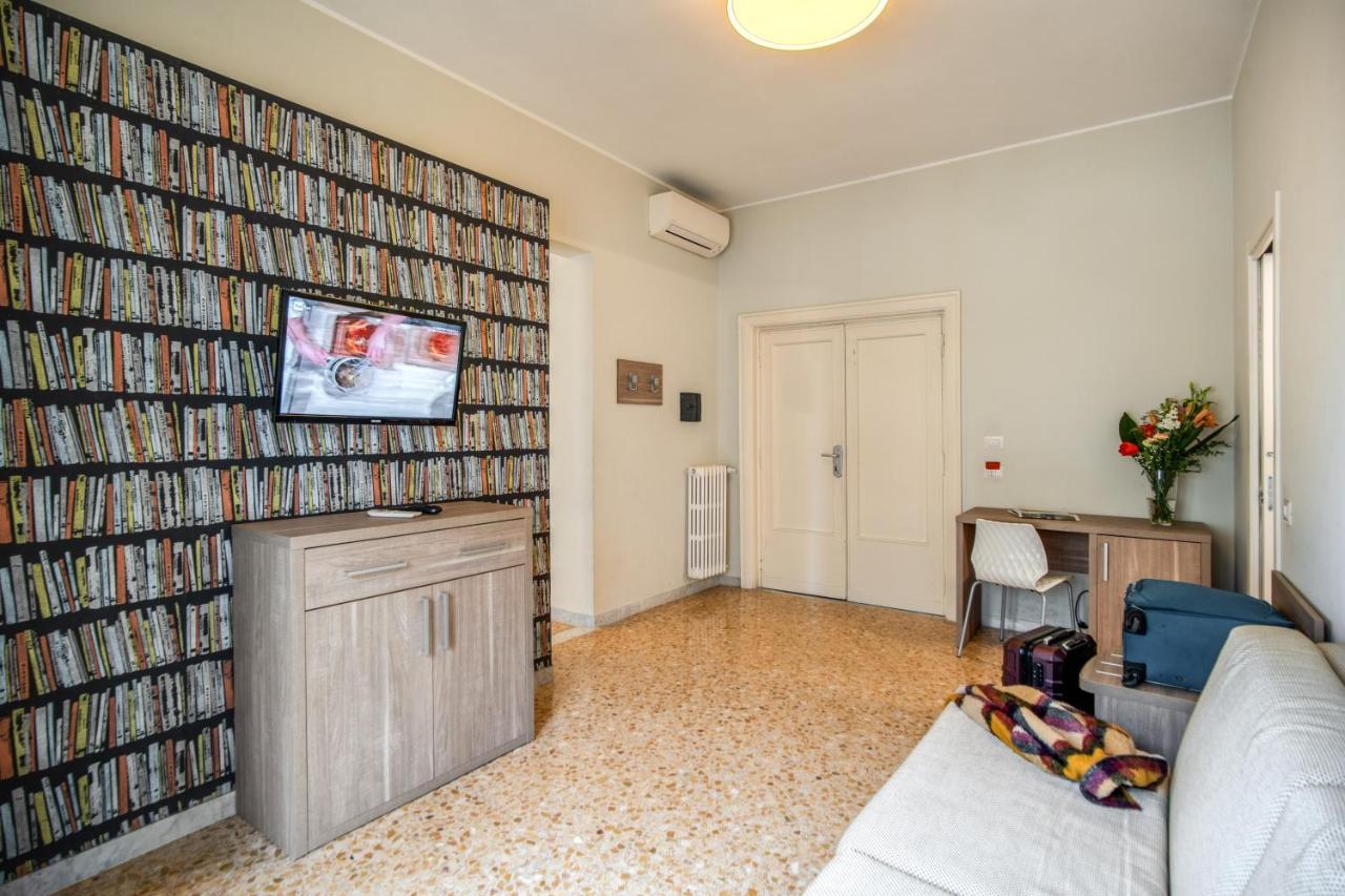 Casa Per Ferie Ravasco San Pietro Hotel Rome Buitenkant foto