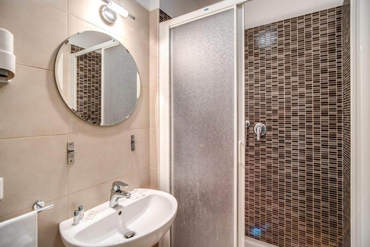 Casa Per Ferie Ravasco San Pietro Hotel Rome Buitenkant foto
