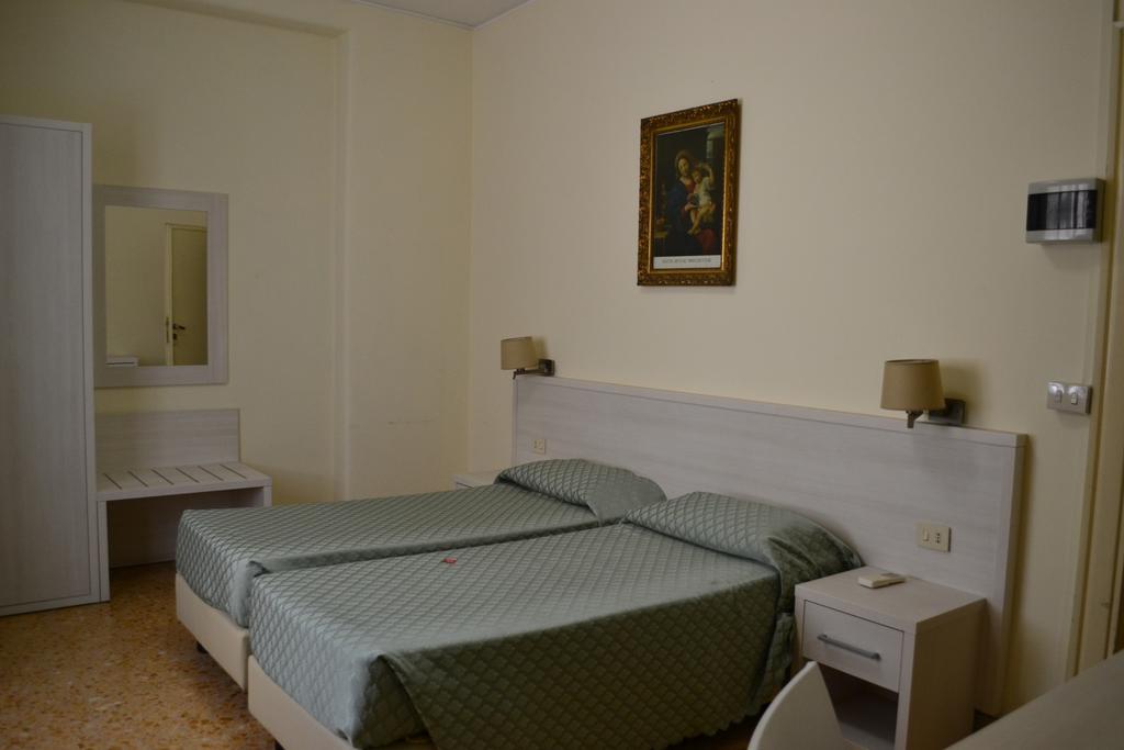 Casa Per Ferie Ravasco San Pietro Hotel Rome Buitenkant foto